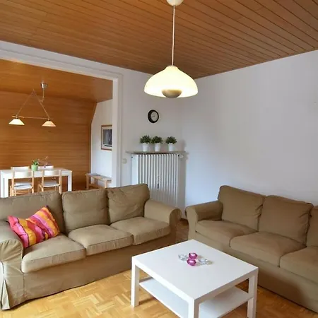 Semesterbostad In With Balcony